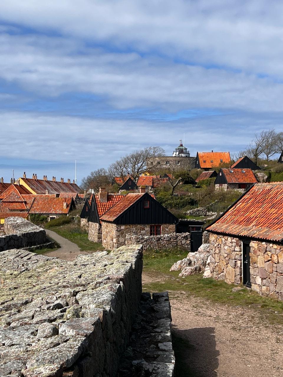 Красные крыши и гавань Кристиансё
